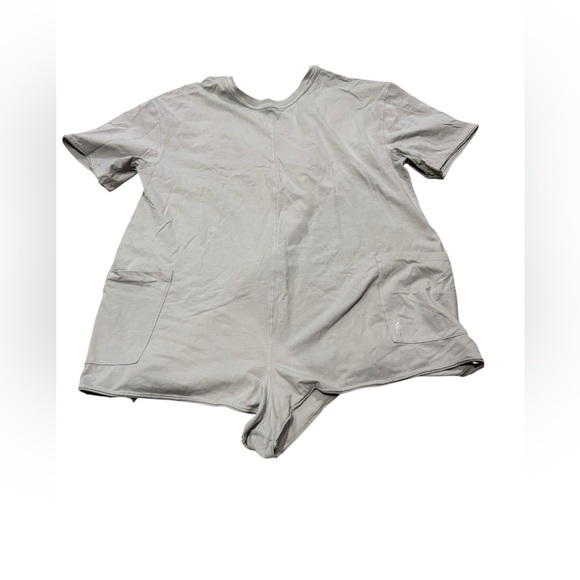EUC Movement Free People Oversized Tshirt Romper Light Gray RARE XL - Picture 1 of 5